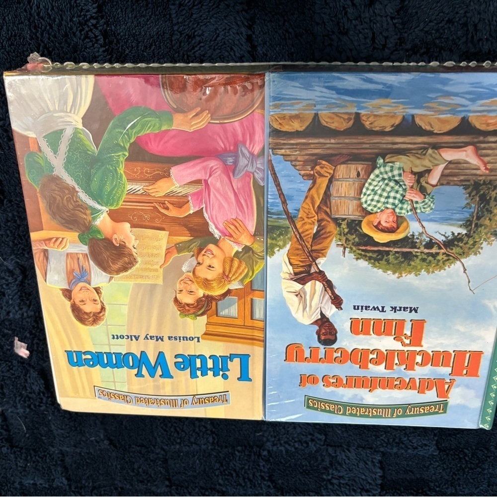 Classic Illustrated Books Set - Picture 2 of 4